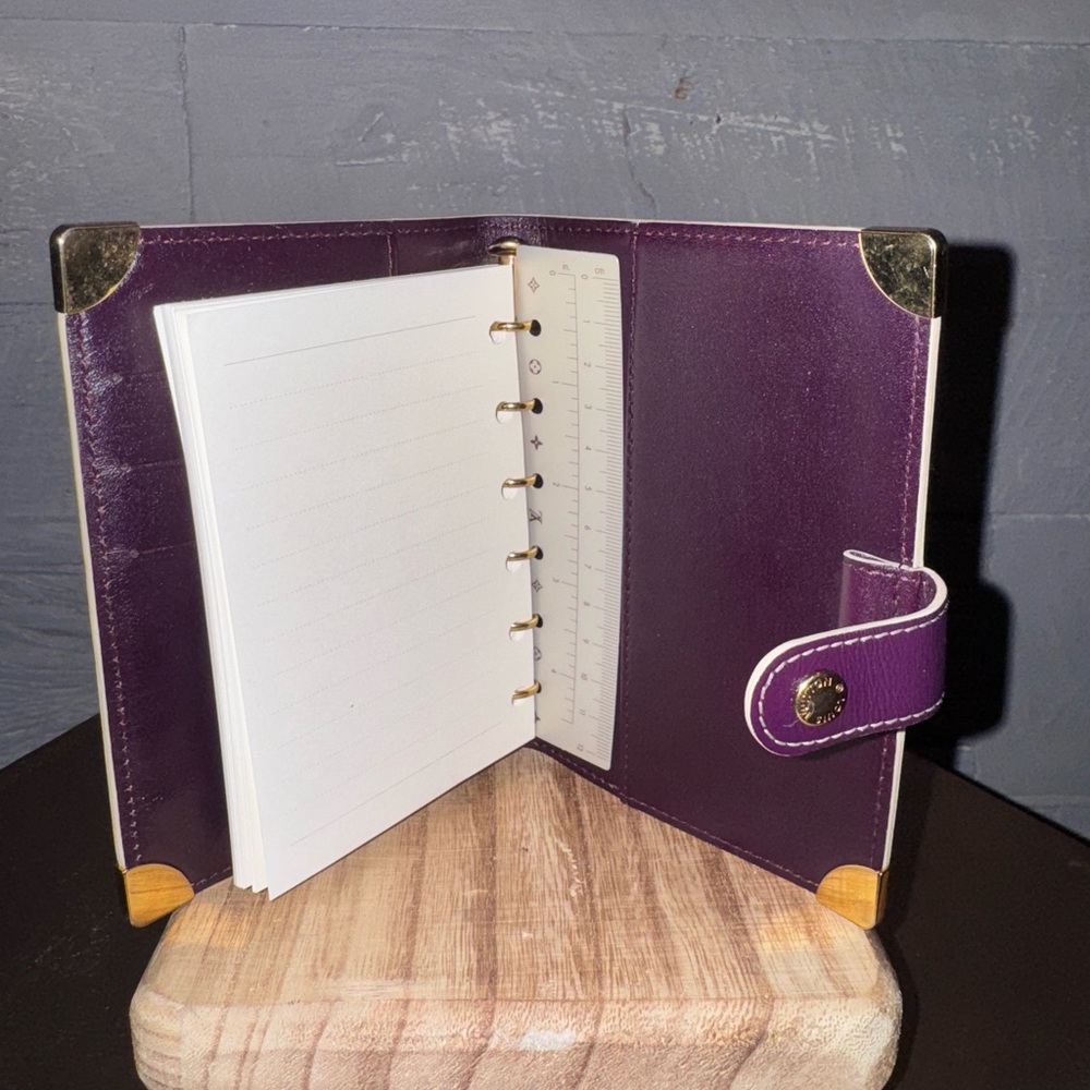 Louis Vuitton Suhali small ring agenda - Picture 3 of 15